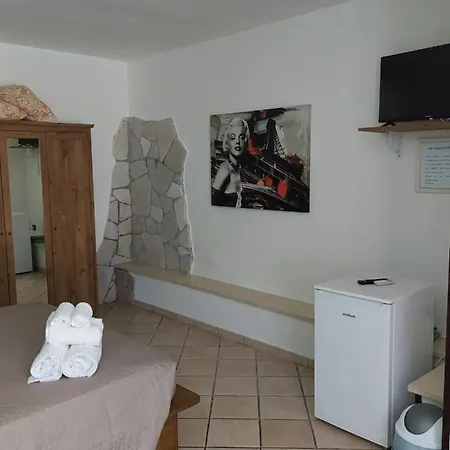 Oda ve Kahvaltı Albachiara Otranto