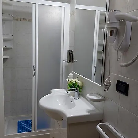 Oda ve Kahvaltı Albachiara 3*