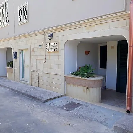 Albachiara Bed & Breakfast